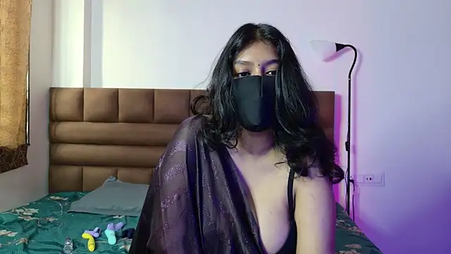 Gulaboo100 online show from 3, 10, 2025