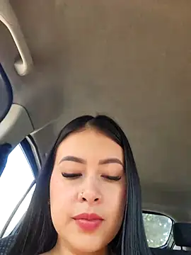 Snapshot of CrisMarulanda chatting on 25, 9, 2025 CrisMarulanda online show from 25, 9, 2025