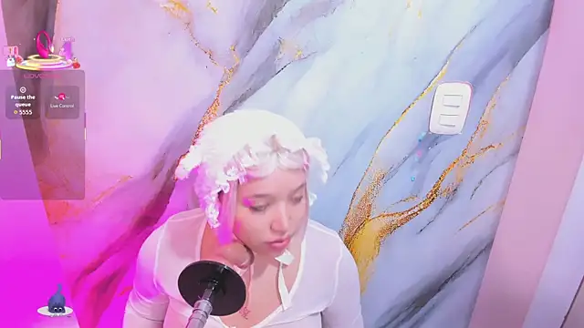 hinata dolly online show from 22, 12, 2025