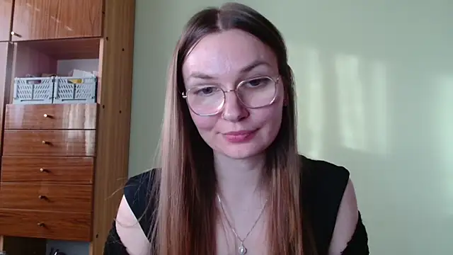 LooveELLYx online show from 2, 3, 2026