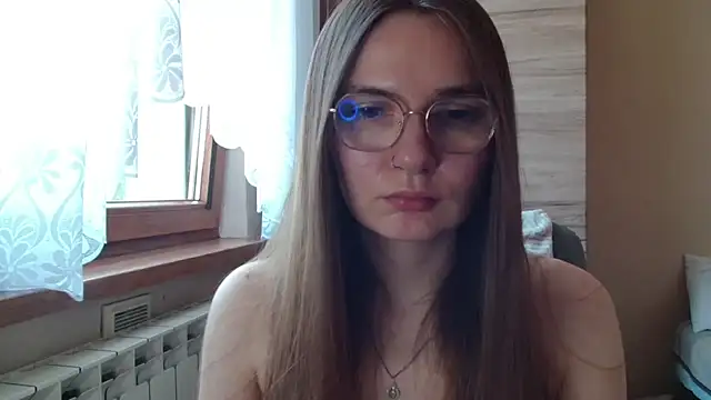 LooveELLYx online show from 27, 6, 2026