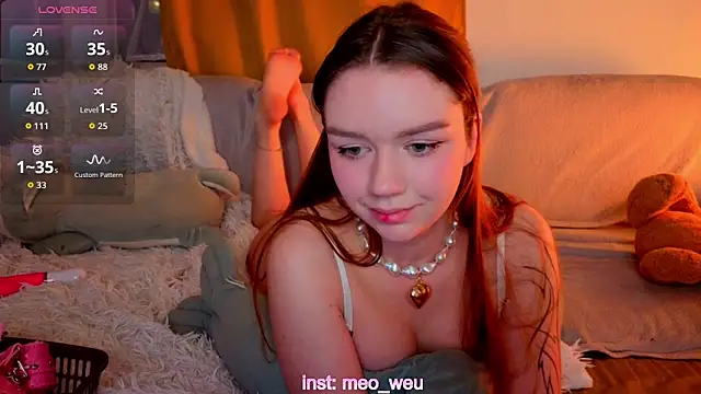 Jiaalisaa online show from 17, 10, 2025