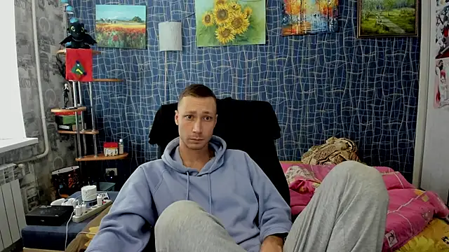 CuteBoy228 online show from 8, 1, 2026