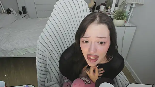 saadnesstyan online show from 2, 12, 2025