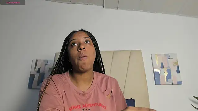 Sophia Ebony online show from 5, 8, 2026