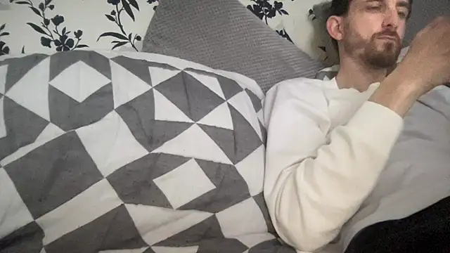 Big8inchUncutCock online show from 9, 5, 2026