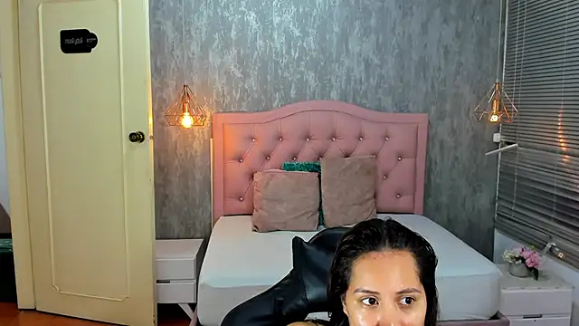 Snapshot of lissa_jhonsoon chatting on 8, 8, 2026 lissa jhonsoon online show from 8, 8, 2026