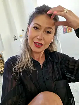 CelynaRoss online show from 24, 5, 2026