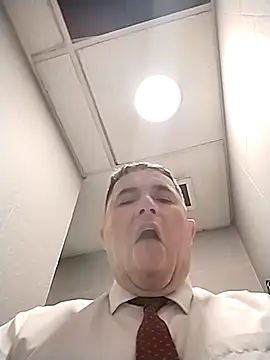 BigCristh79 online show from 8, 3, 2026