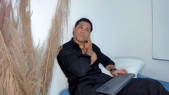 Evansdark1 online show from 14, 2, 2026