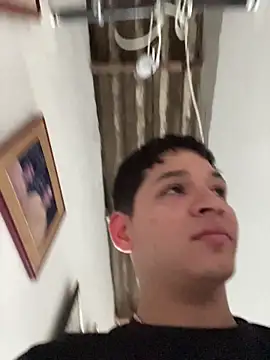 Snapshot of RobinLenoxx chatting on 15, 10, 2025 RobinLenoxx online show from 15, 10, 2025