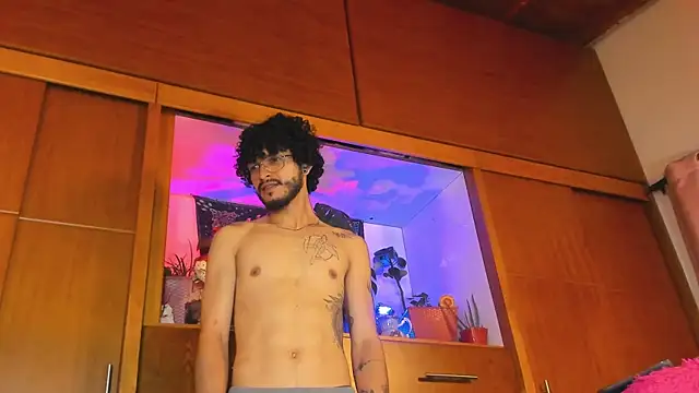 emmmalym online show from 18, 9, 2025