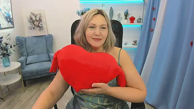 NinaStarle online show from 5, 3, 2026