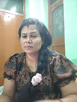 Snapshot of tamilaruvi chatting on 2, 8, 2026 tamilaruvi online show from 2, 8, 2026