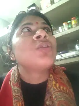 Snapshot of couple_71 chatting on 10, 1, 2026 couple 71 online show from 10, 1, 2026