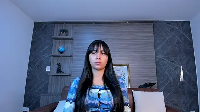 freyja sweet  online show from 6, 10, 2025