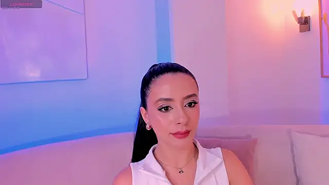 IsabellaMoreau online show from 23, 9, 2025