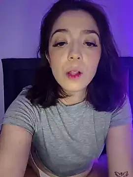 Snapshot of summi10 chatting on 17, 9, 2025 summi10 online show from 17, 9, 2025