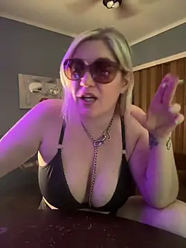 Granlady7 online show from 5, 3, 2026