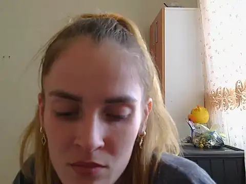 Snapshot of JayeTyler chatting on 14, 11, 2025 JayeTyler online show from 14, 11, 2025