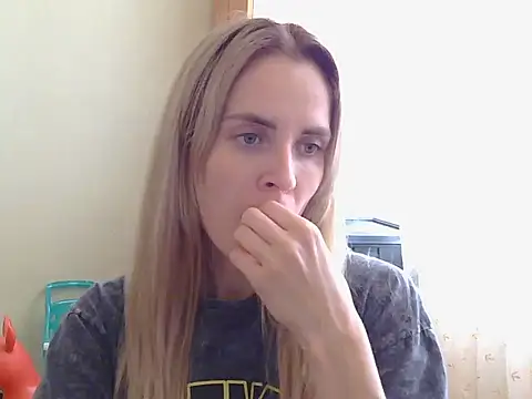 Snapshot of JayeTyler chatting on 21, 11, 2025 JayeTyler online show from 21, 11, 2025