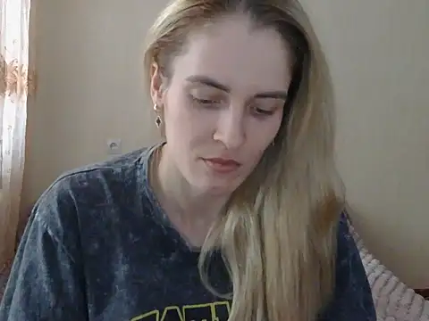 Snapshot of JayeTyler chatting on 5, 2, 2026 JayeTyler online show from 5, 2, 2026