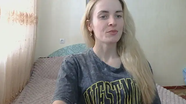 Snapshot of JayeTyler chatting on 19, 3, 2026 JayeTyler online show from 19, 3, 2026