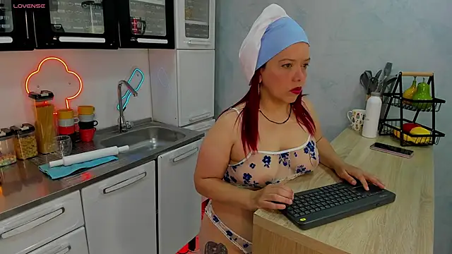 Snapshot of VeronicaBlake chatting on 14, 3, 2026 VeronicaBlake online show from 14, 3, 2026