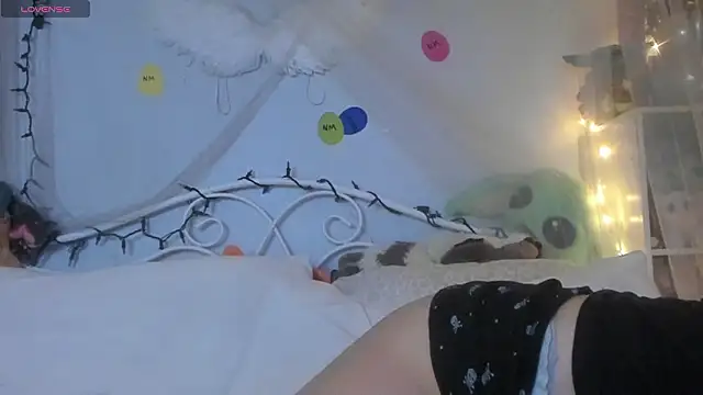 bunnyislewd online show from 4, 3, 2026