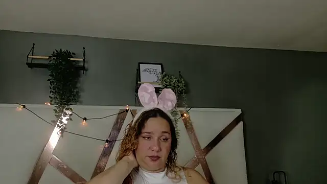 JenaCooper  online show from 23, 6, 2026
