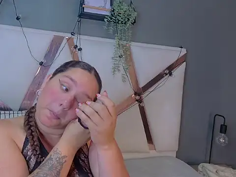 JenaCooper  online show from 12, 7, 2026