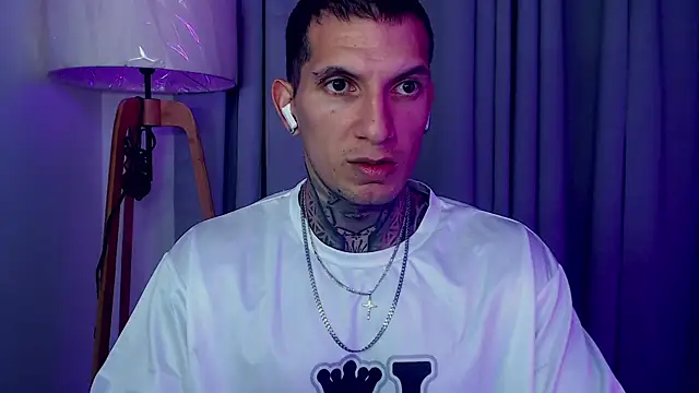 Shane Clay online show from 21, 10, 2025