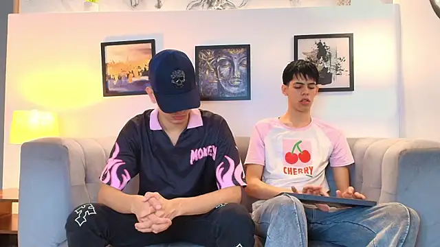 TWINKS FRIENDS online show from 13, 3, 2026