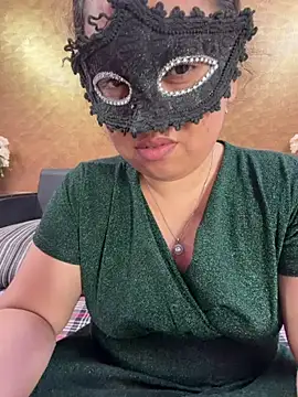 Iampriyaaa15 online show from 1, 5, 2026
