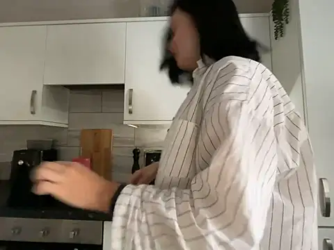 Snapshot of FrancescaXO chatting on 29, 10, 2025 FrancescaXO online show from 29, 10, 2025