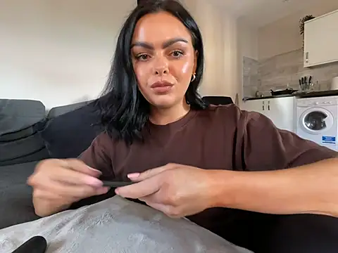 Snapshot of FrancescaXO chatting on 18, 3, 2026 FrancescaXO online show from 18, 3, 2026