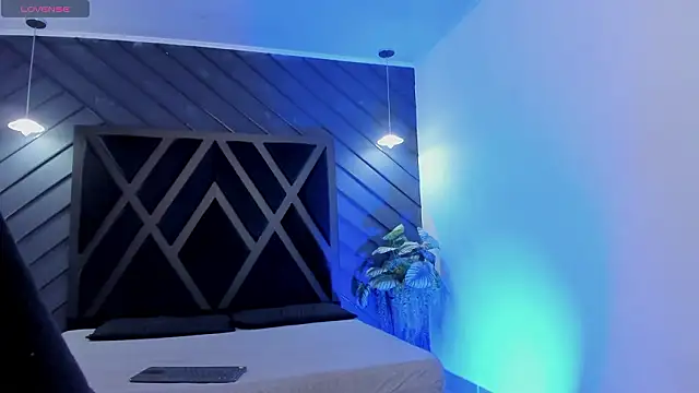 zoe martins  online show from 6, 2, 2026