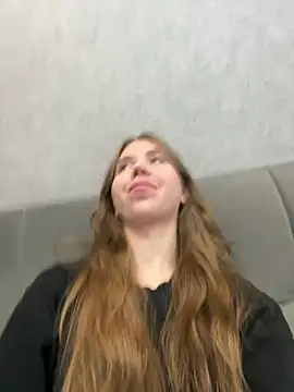 EvaAkins online show from 20, 3, 2026