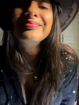 chicachocolate01 online show from 30, 10, 2025