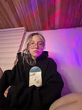 ReenKitty online show from 21, 3, 2026