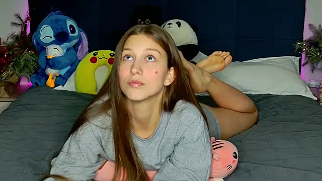 MissEmilyMiller online show from 12, 1, 2026