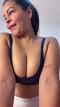 Snapshot of sweet_shadil_ chatting on 2, 6, 2026 sweet shadil online show from 2, 6, 2026