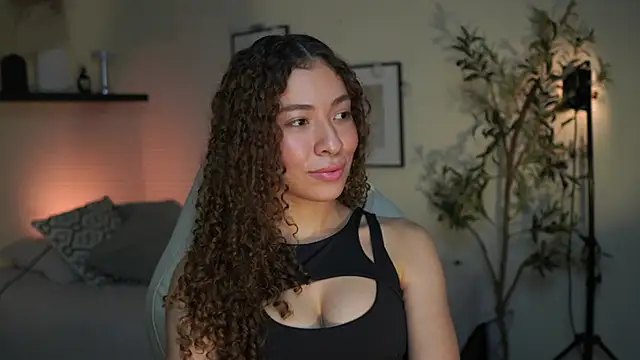 isabella-garcia- online show from 22, 7, 2026