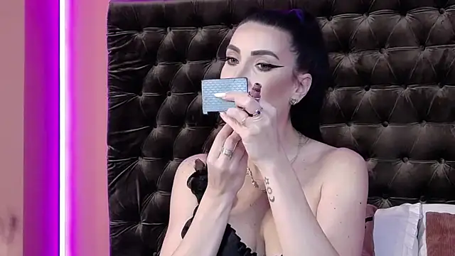 StephanyMillan online show from 6, 5, 2026