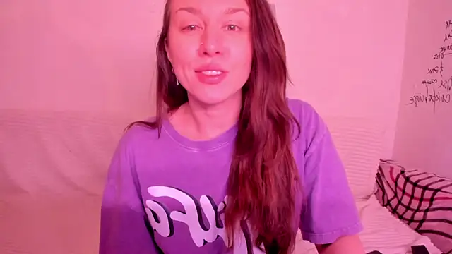 Snapshot of Lil_Foxy9 chatting on 11, 5, 2026 Lil Foxy9 online show from 11, 5, 2026