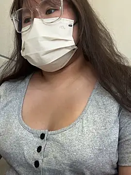 Snapshot of ariel_613 chatting on 1, 11, 2025 ariel 613 online show from 1, 11, 2025