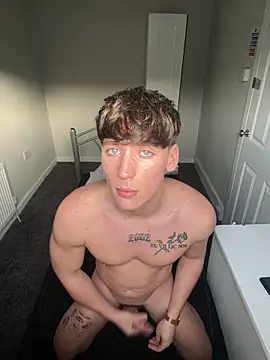 naughtyboy0124 online show from 5, 3, 2026