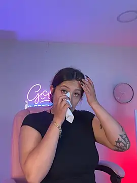 Snapshot of Aphriil__ chatting on 7, 10, 2025 Aphriil online show from 7, 10, 2025