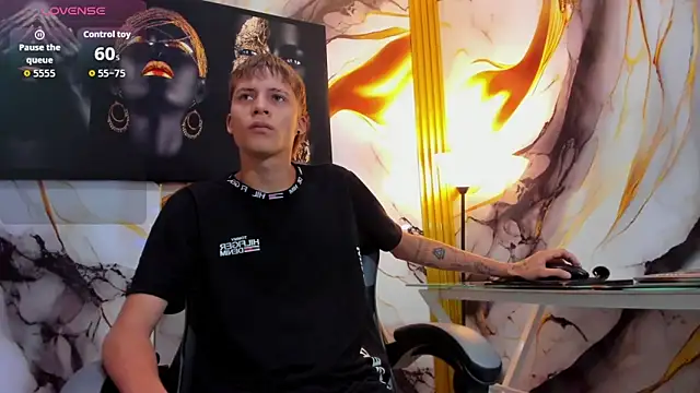 mono blonde online show from 17, 5, 2026