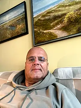 Snapshot of Renebisex chatting on 26, 11, 2025 Renebisex online show from 26, 11, 2025